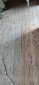 Photo de galerie - Ponçage d'un parquet