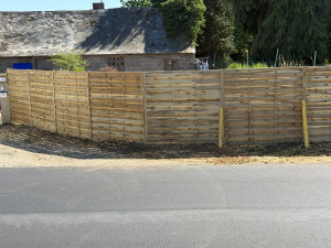 Photo de galerie - Bricolage et multi services