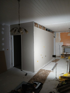 Photo de galerie - Montage cloison placo