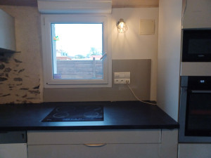 Photo de galerie - Pose d'une crédence

