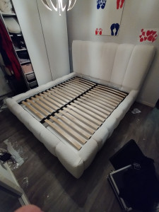 Photo de galerie - Montage d'un lit coffre 