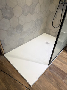 Photo de galerie - Remplacement bac à douche et reprise de la faïences 