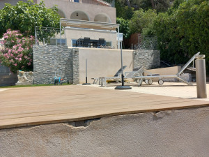 Photo de galerie - Pose de pierre de parement sur 2 murs