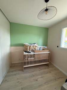 Photo de galerie - Réalisation d’une peinture pour une chambre d’enfant 