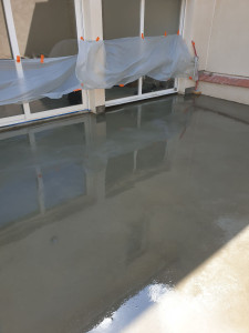 Photo de galerie - Terrasse beton lisse 