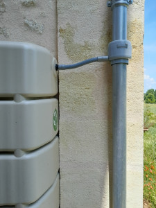 Photo de galerie - Installation de récupérateur d’eau en doublon 