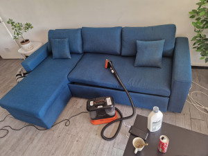 Photo de galerie - Canapé nettoyé avec succès, 
je fais également du nettoyage de tapis.