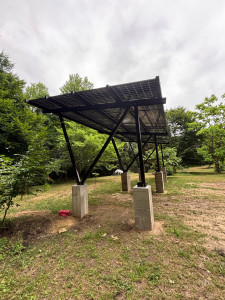 Photo de galerie - Pose carport plus panneau solaire 8kw