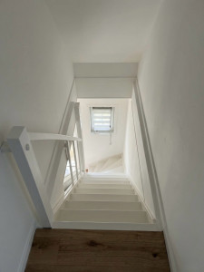 Photo de galerie - Peinture complète de la cage d’escalier ainsi que les escaliers