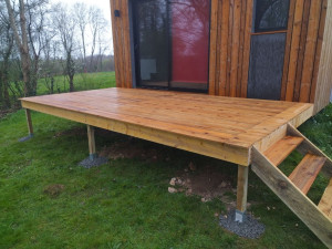 Photo de galerie - Création terasse bois sur pilotis 