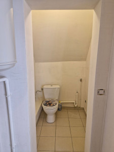 Photo de galerie - Finition du wc en enduit 