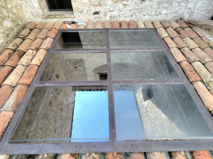 Photo de galerie - Remplacement des joints d'étanchéité et nettoyage des vitres