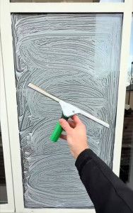 Photo de galerie - Lavage de vitre 