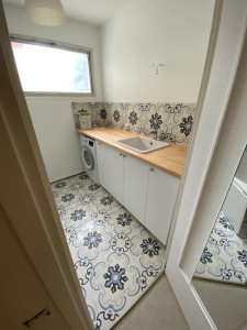 Photo de galerie - Faïence, carrelage meuble de cuisine