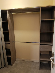 Photo de galerie - Réalisation facile à monter petit dressing 