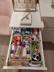 Photo de galerie - Organisation des fournitures de bureau 