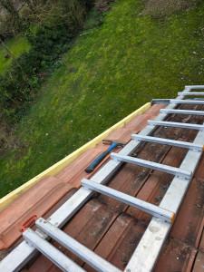 Photo de galerie - Remplacement des rives cimentée par des rives à sec a santeuil 