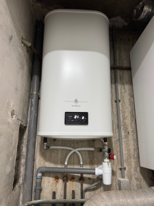 Photo de galerie - Replacement ancienne chaudière gaz par un chauffe-eau extra plat