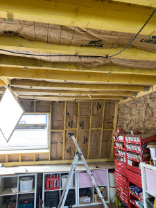 Photo de galerie - Création gîtage , suspente plafond et brésilles, isolation