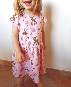 Photo de galerie - Couturière