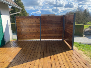 Photo de galerie - Pose terrasse + Claustras 