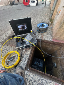 Photo de galerie - Passage caméra, inspection des canalisations.