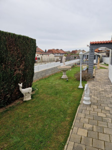 Photo de galerie - Tonte de la pelouse.