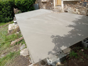 Photo de galerie - Réalisation d'une dalle en béton pour terrasse 