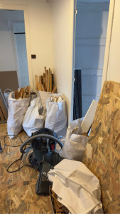 Photo de galerie - Démontage plancher et évacuation en déchetterie