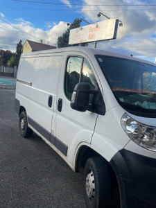 Photo de galerie - Camionette 10 mètre cube et 14 mètre cube disponible pour vos mission déchèterie ou autre 