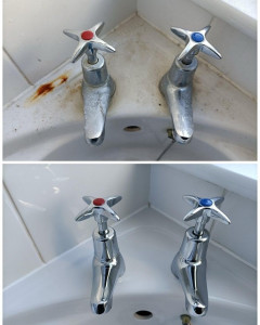 Photo de galerie - Lavabo sale avec de la rouille avant et après 