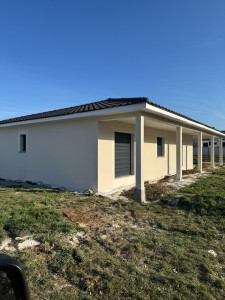 Photo de galerie - Bricolage et multi services