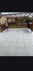 Photo de galerie - Pose carrelage sur terrasse 
