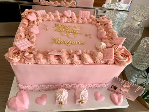 Photo de galerie - Framboisier cake design chocolat blanc