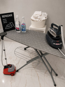 Photo de galerie - Propose du repassage à domicile ou à mon domicile équipé pour un repassage de qualité pour un linge qui sent bon ! 
