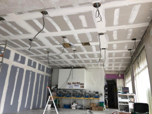 Photo de galerie - Réalisation des bandes à la pharmacie de pont St Maxence 