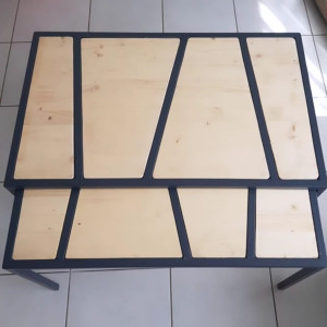 Photo de galerie - Tables basses gigognes.
Fabrication sur mesure, pièce unique.