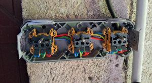 Photo de galerie - Pose de prises de courant