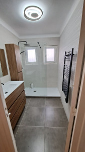 Photo de galerie - Pour tous travaux de maçonnerie et électricité et peinture et plomberie et tous travaux de bricolage je suis la 