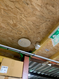 Photo de galerie - Pose borne Wifi 