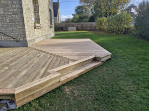 Photo de galerie - Terrasse en douglas 