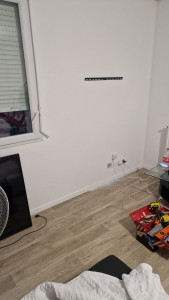 Photo de galerie - Partir fixation support tv mur placo 
ave. des cheville molly 