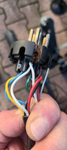 Photo de galerie - Câblage d'une prise électrique  de remorque voiture