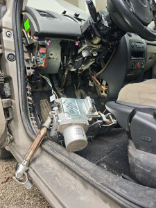 Photo de galerie - Remplacement colonne de direction et reprogrammation.