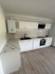 Photo de galerie - Pose d’une cuisine complète après 