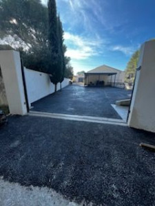 Photo de galerie - Posé d’enrobé chez un particulier. 