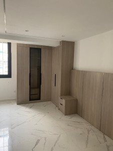 Photo de galerie - Suite de la chambre sur mesure 
