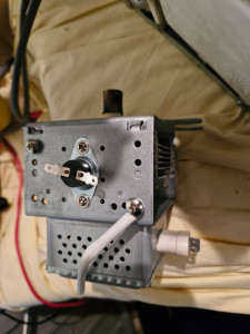 Photo de galerie - Four micro-ondes 