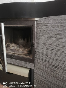 Photo de galerie - Remplacement de vitre et de joint de cheminée ainsi que les poêle à granulés