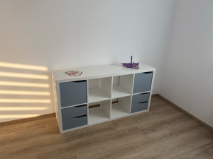 Photo de galerie - Montage d’un meuble de rangement en colonne ikea  